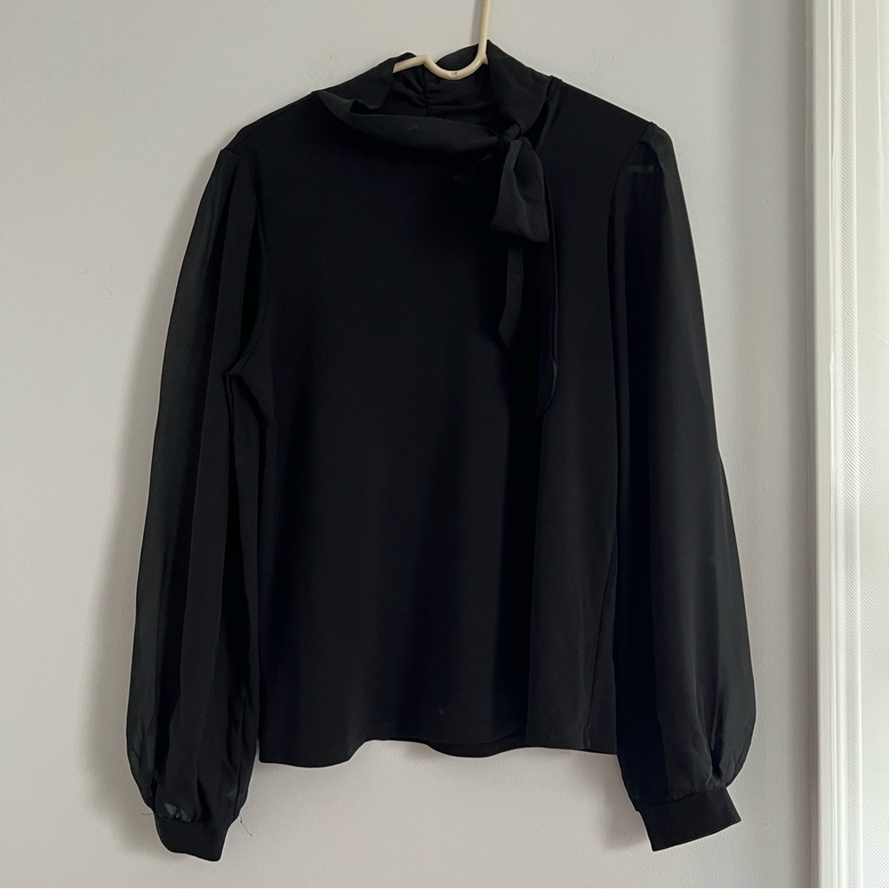 Cable & Gauge Black Tie-Neck Blouse